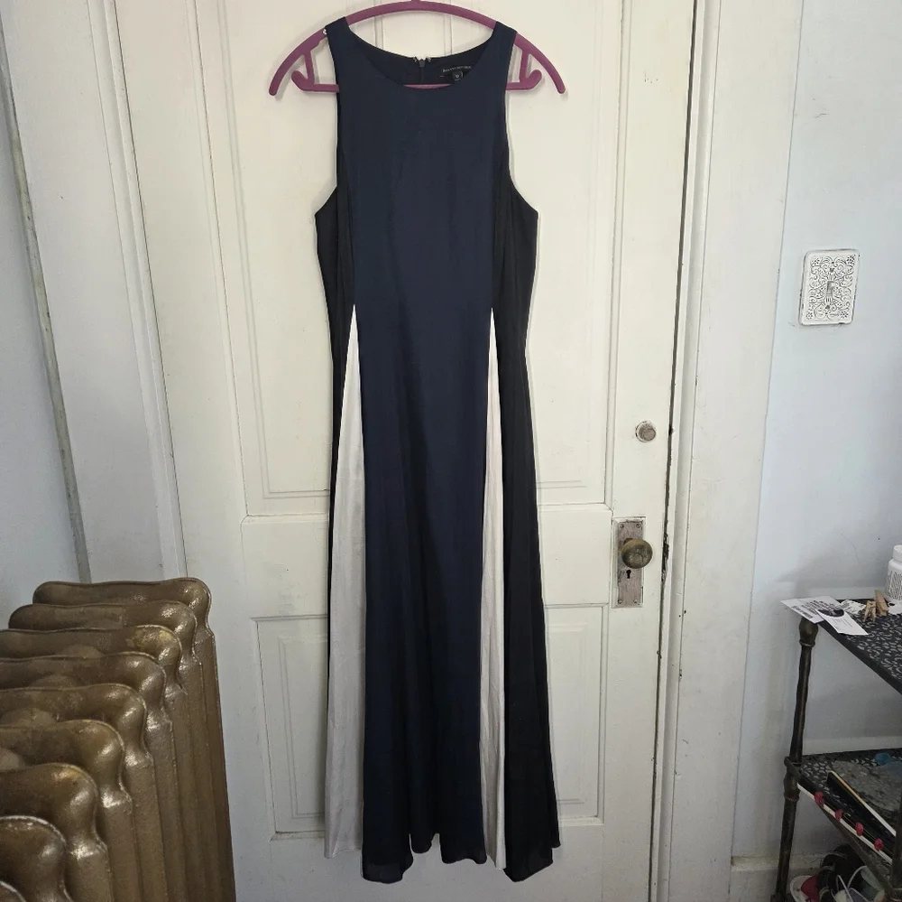 Banana Republic Paneled Maxi Dress - Picture 2 of 11